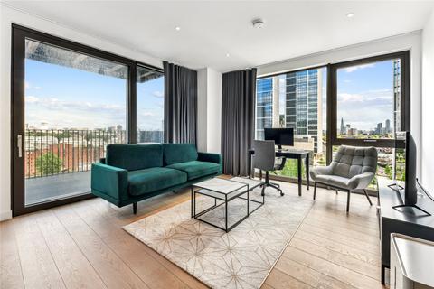 2 bedroom apartment to rent, Viaduct Gardens, London, SW11