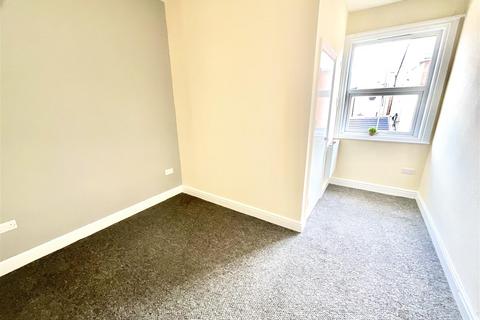 1 bedroom property to rent, Falsgrave Road, Scarborough