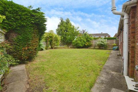 2 bedroom detached bungalow for sale, Dolman Crescent, Scunthorpe