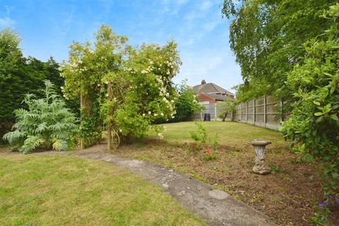 2 bedroom detached bungalow for sale, Dolman Crescent, Scunthorpe