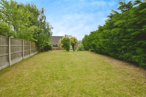 2 bedroom detached bungalow for sale, Dolman Crescent, Scunthorpe