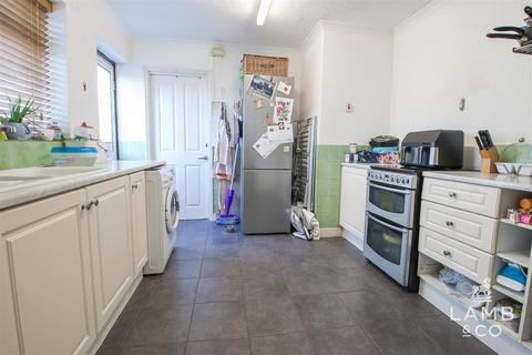 54 Burrs Road, Clacton-on-sea, CO15 4LE
