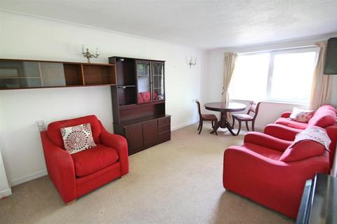 1 bedroom retirement property for sale, Homecedars House, Elstree Road, Bushey WD23