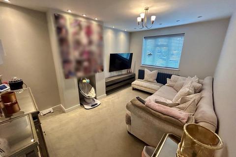 31 Amesbury, Waltham Abbey, EN9 3LH