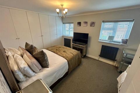 31 Amesbury, Waltham Abbey, EN9 3LH