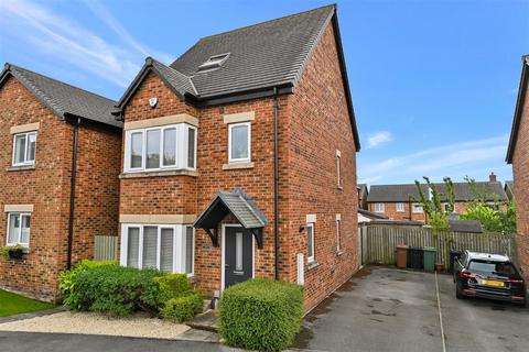 3 bedroom detached house for sale, Thomas Drive, Guiseley