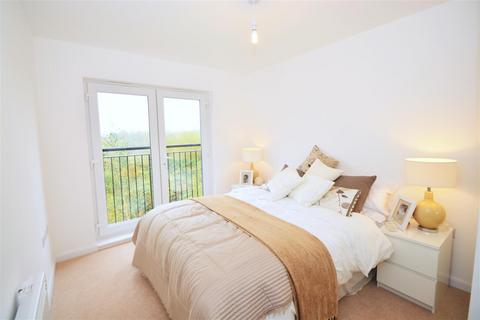2 bedroom apartment to rent, Lulworth Place, Walton Locks, Warrington