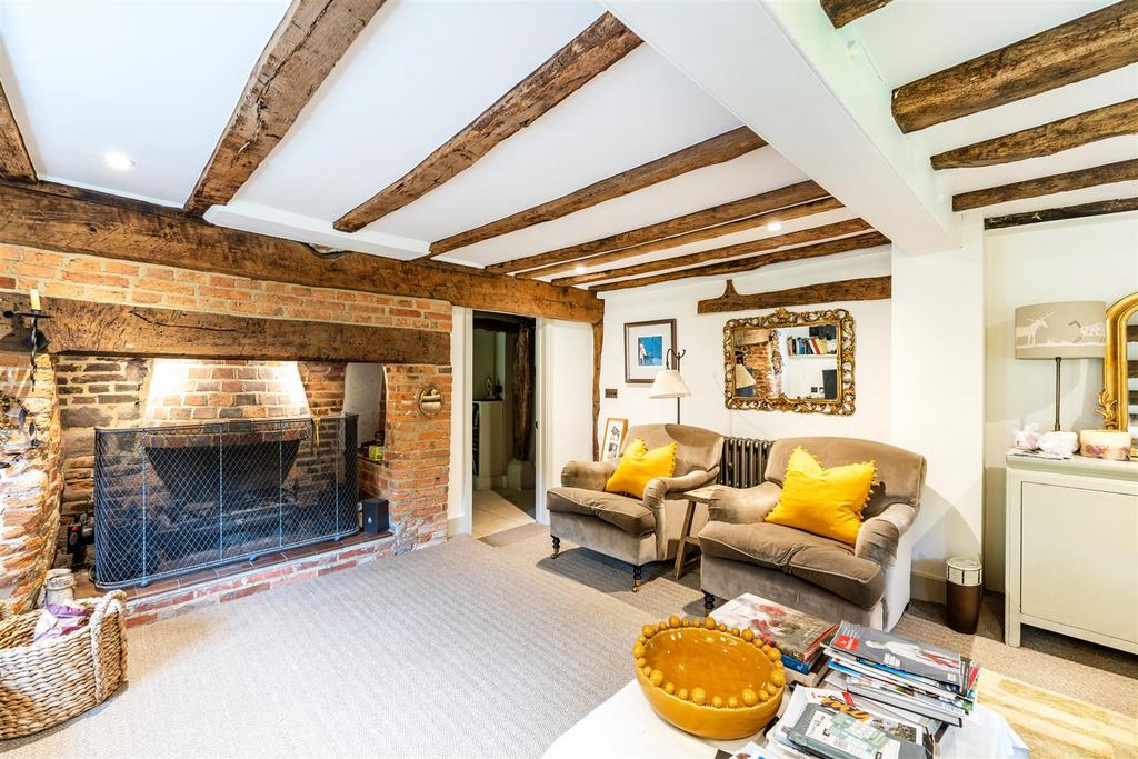 Roundless Cottage, High Button, GU8 6 NR-81.jpg