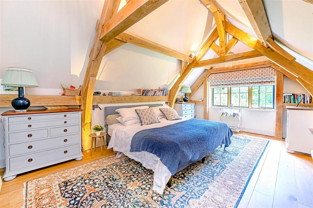 Roundless Cottage, High Button, GU8 6 NR-48.jpg