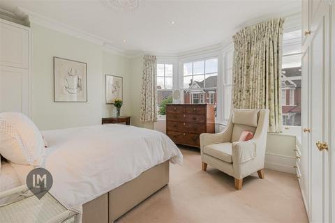 171 Trentham Street, London, SW18 5DH
