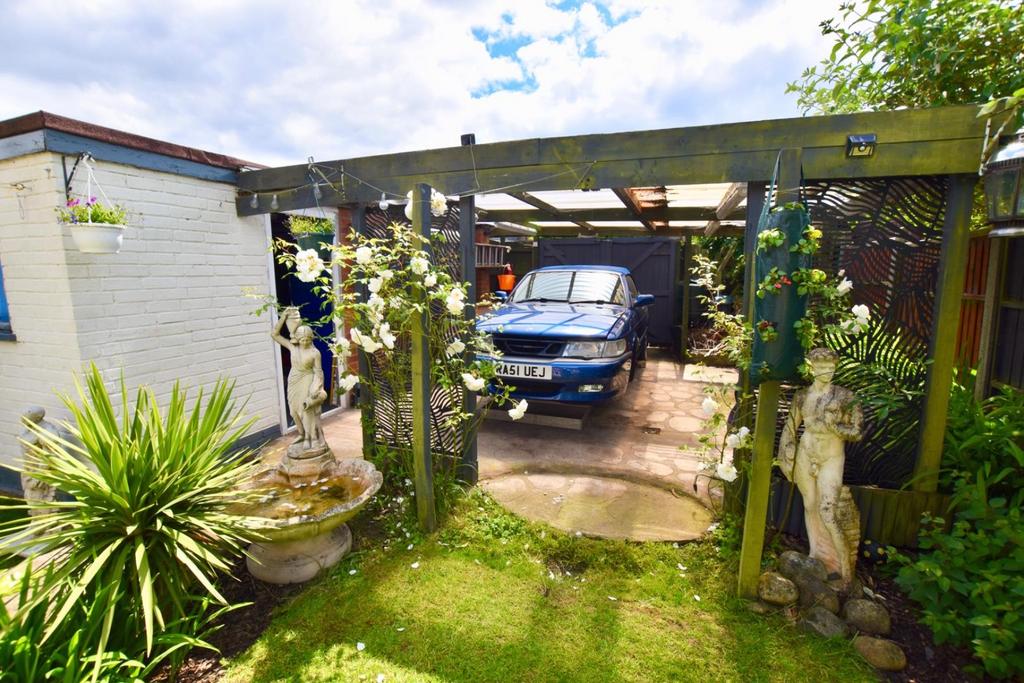 Carport