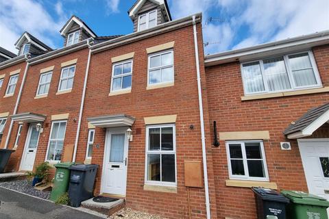 3 bedroom terraced house to rent, Lavender Road, Exeter