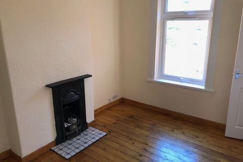 4 bedroom terraced house to rent, Wordsworth Road, Leicester