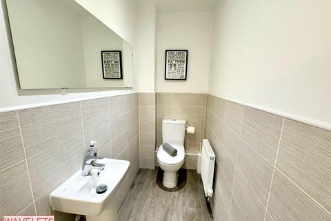 31 Eyam Way, Waverley, Rotherham, S60 8BQ