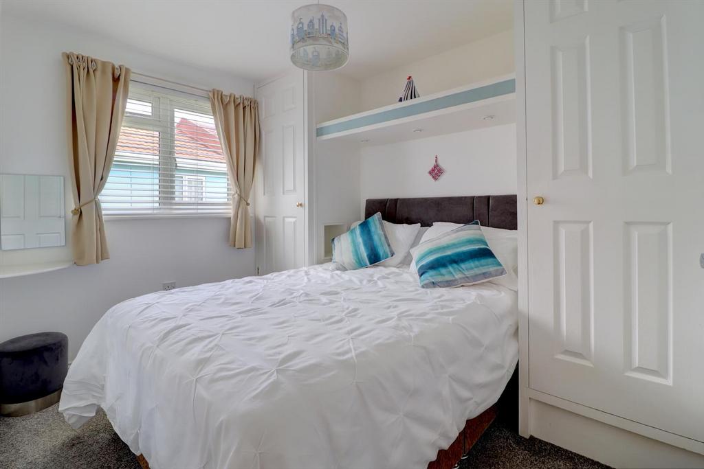 Bedroom 1 double.jpg