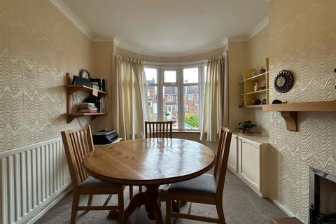 3 bedroom semi-detached house for sale, Monckton Road, Oldbury, West Midlands