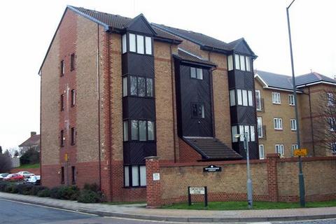 1 bedroom flat to rent, Cricketers Close, Erith