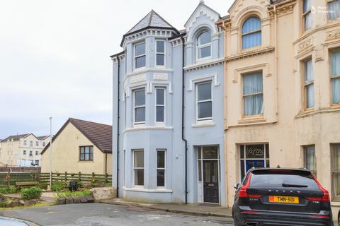 5 bedroom end of terrace house for sale, Victoria Square, Port Erin