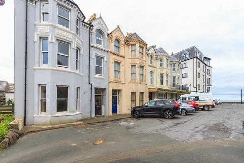 5 bedroom end of terrace house for sale, Victoria Square, Port Erin