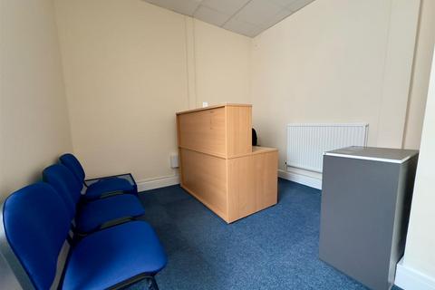 Office to rent, Dale Road, Matlock