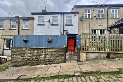 2 bedroom cottage for sale, Havelock Street, Bradford BD13