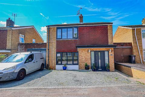 7 Apollo Way, Hemel Hempstead, HP2 5QG