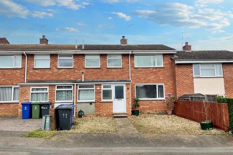 11 Baden Powell Crescent, Towcester, NN12 6DS