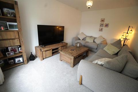 4 bedroom detached house for sale, Newham Chase, Howden