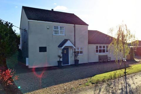 3 bedroom detached house for sale, Coots Lane, Alford LN13