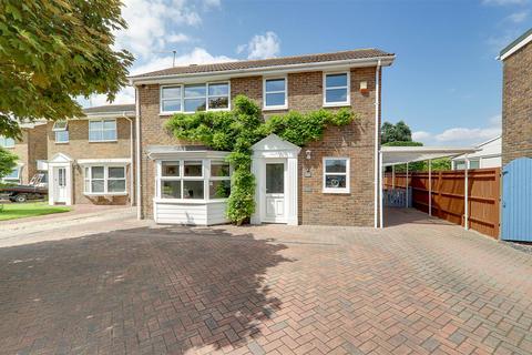 4 bedroom detached house for sale, Rusper Road South, Worthing
