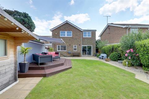 4 bedroom detached house for sale, Rusper Road South, Worthing