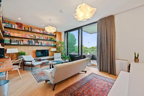 1 bedroom flat to rent, Wood Crescent, London, W12