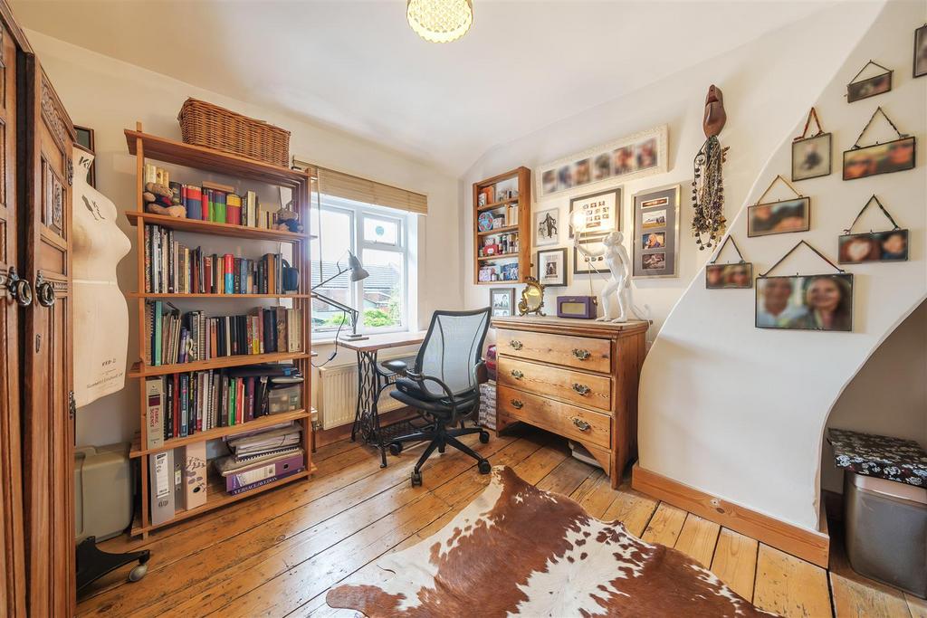 Bedroom 2 h.jpg