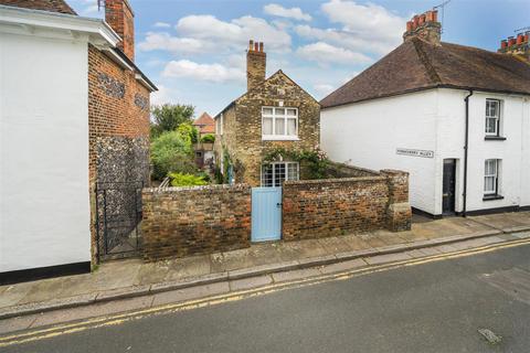 2 bedroom detached house for sale, Upper Strand Street, Sandwich CT13