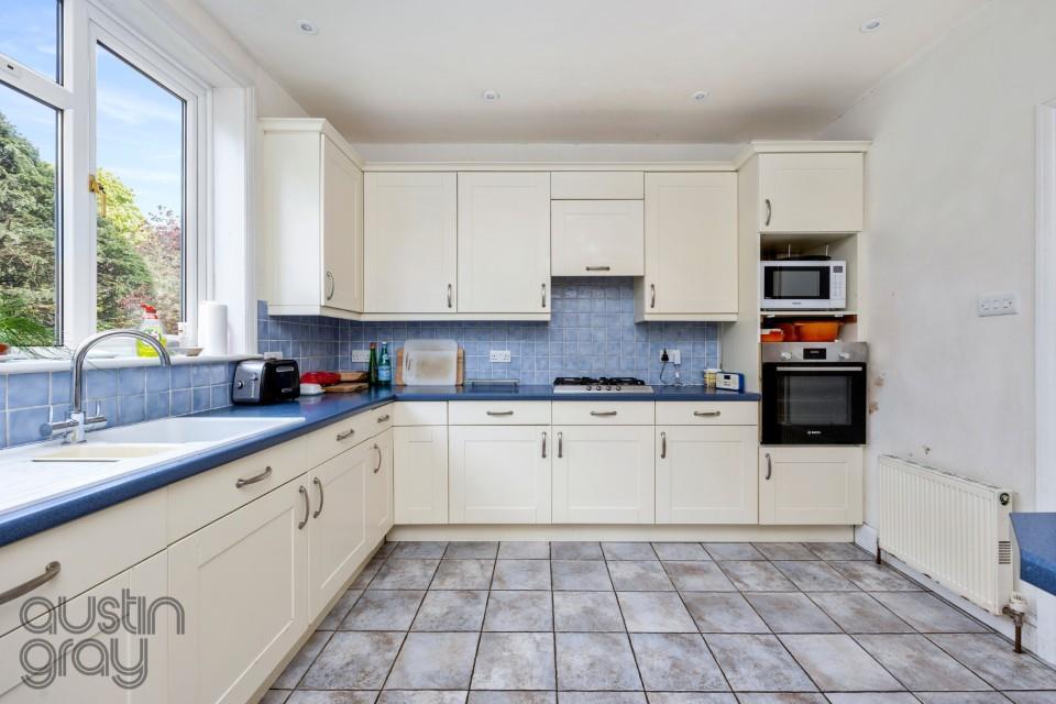 Withdean Crescent 014 (AG).jpg