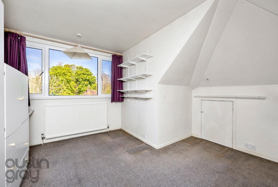 Withdean Crescent 002 (AG).jpg