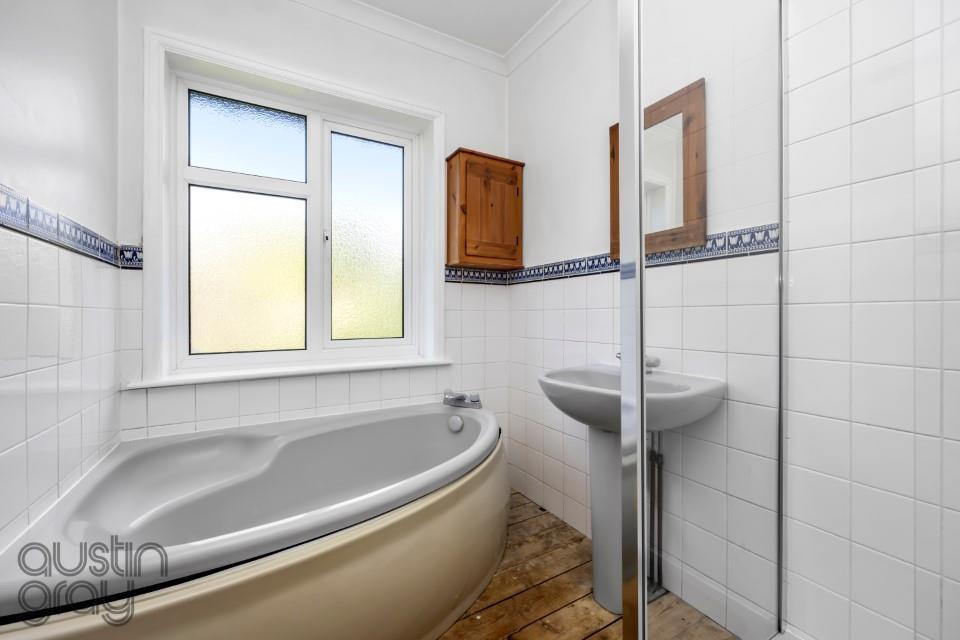 Withdean Crescent 007 (AG).jpg