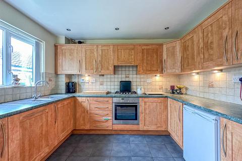 3 bedroom detached house for sale, Primrose Walk, Southminster CM0