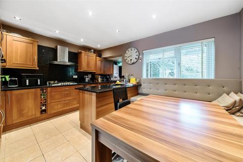 3 bedroom semi-detached house for sale, Fellbrook, Richmond TW10