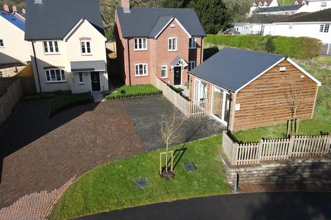 4 bedroom detached house for sale, Old Elm Rise, Longhope