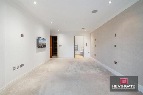 2 bedroom flat to rent, West Heath Place, Hodford Road, NW11