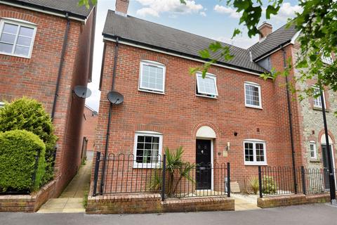 5 Bramble Patch, Shaftesbury, SP7 8GH