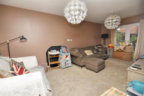 5 Bramble Patch, Shaftesbury, SP7 8GH