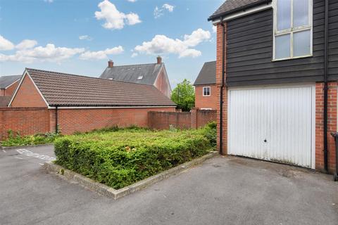 5 Bramble Patch, Shaftesbury, SP7 8GH