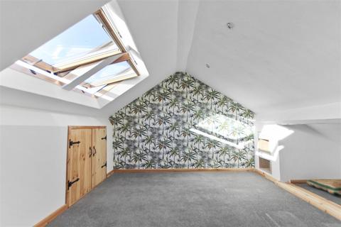 2 bedroom terraced house for sale, Queen Street, Irthlingborough