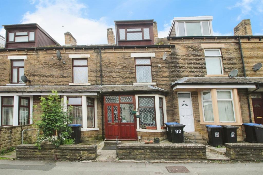 Thornbury Drive, Bradford BD3 4 bed terraced house for sale £145,000