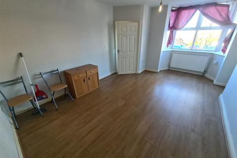 1 bedroom flat to rent, Church Lane East, Aldershot