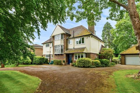 6 bedroom detached house for sale, The Avenue, Tadworth