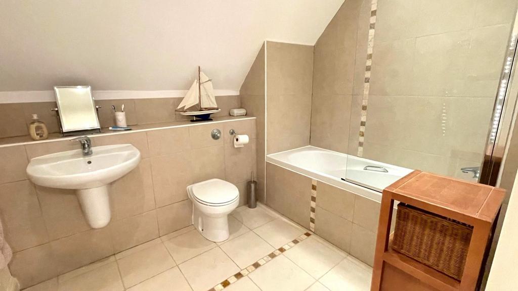 3 piece bathroom