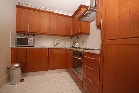 1 bedroom flat for sale, Forum Magnum Square, Waterloo